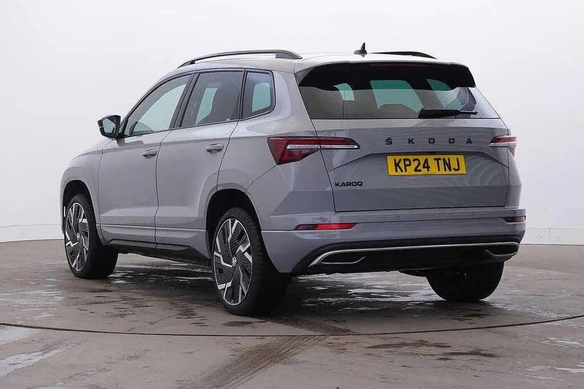 2024-skoda-karoq-15-tsi-sportline-big-2