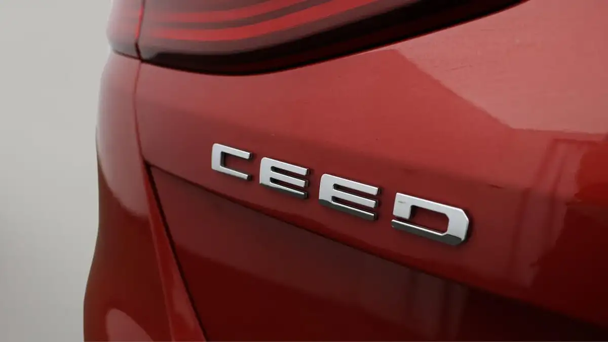 2018-kia-ceed-16crdi-2-114bhp-eco-hatchback-1598cc-big-19