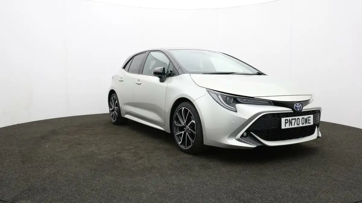 2020-toyota-corolla-18-vvt-i-excel-trk-hatchback-big-48