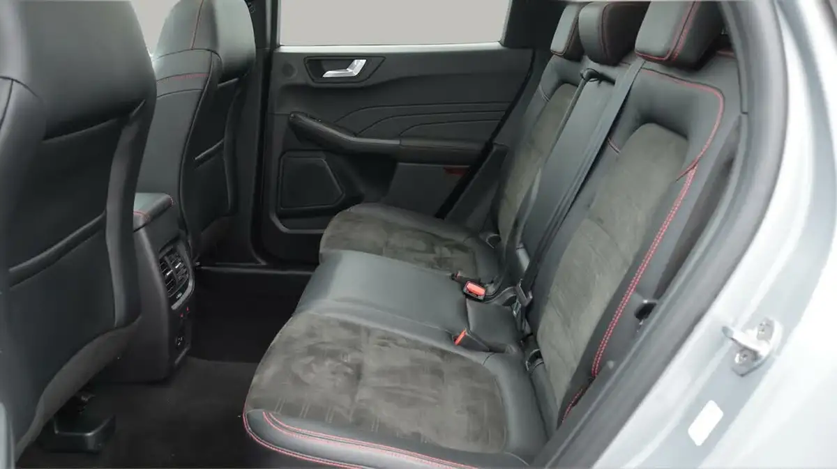 2022-ford-kuga-15-st-line-x-edition-big-16