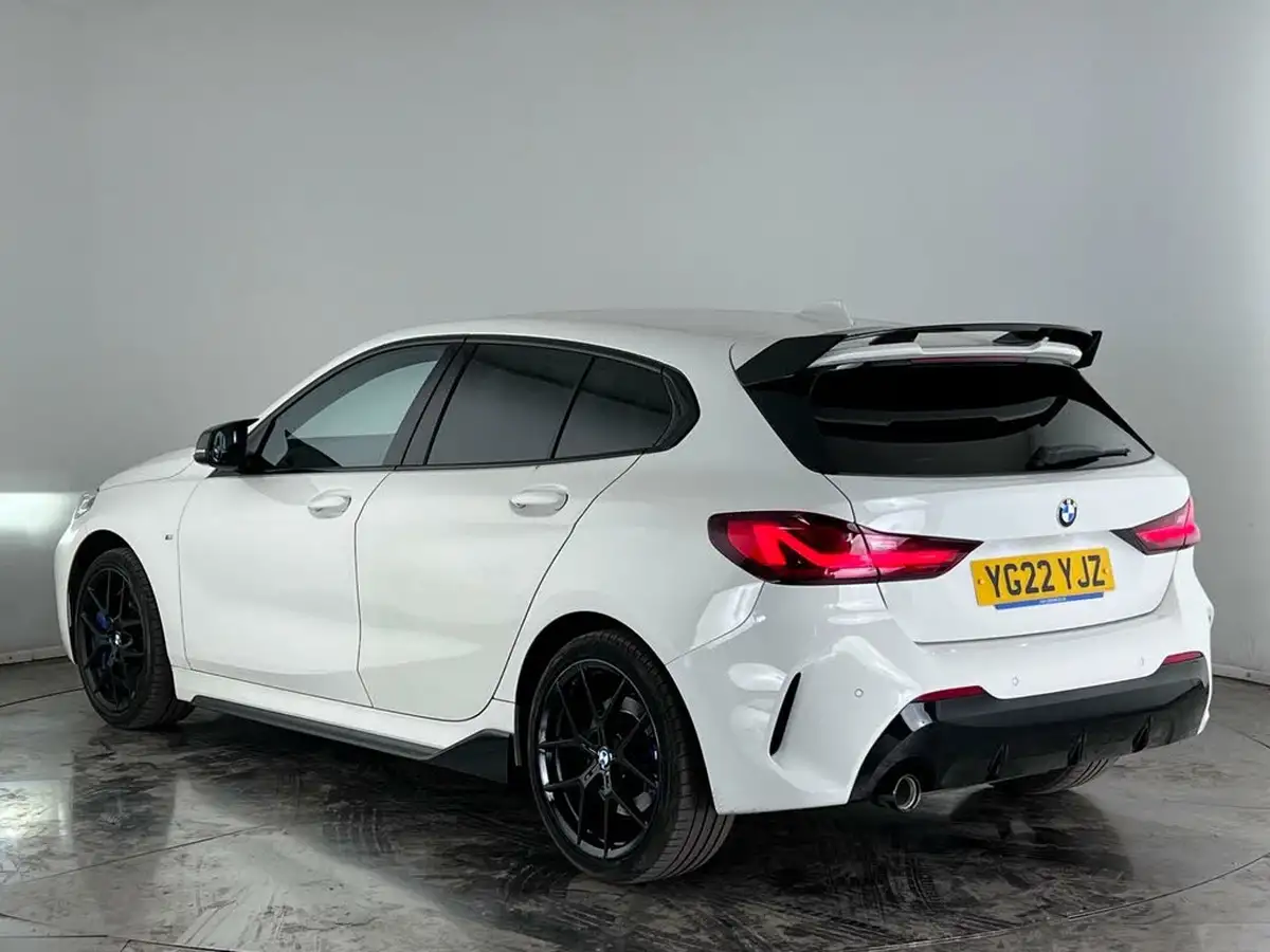 2022-bmw-1-series-15td-116d-m-sport-big-4