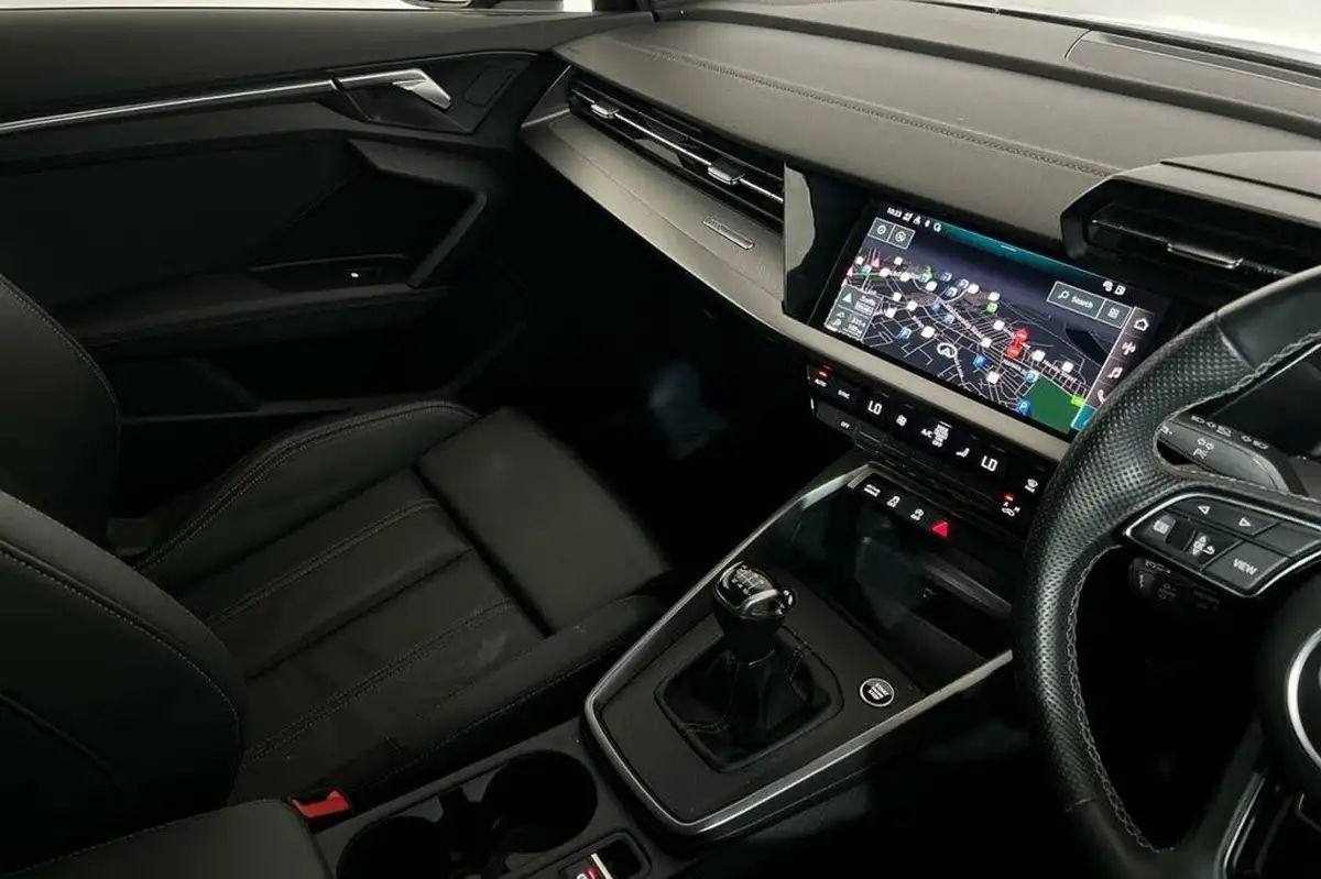 2022-audi-a3-15-35-tfsi-s-line-sportback-5d-big-19