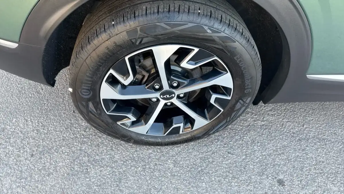 2023-kia-sportage-16-t-gdi-3-226bhp-hev-auto-big-32