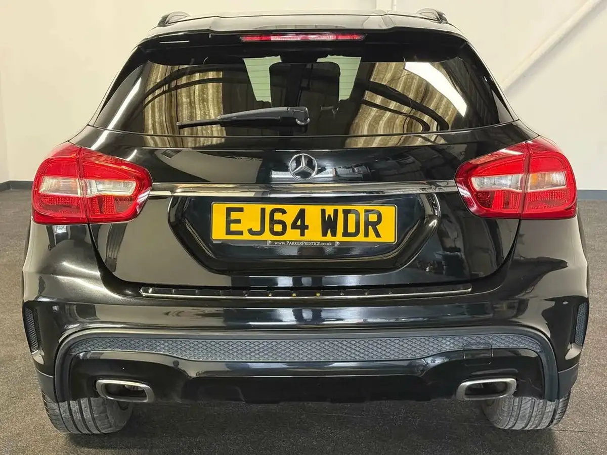 2015-mercedes-benz-gla-class-20-amg-line-big-4