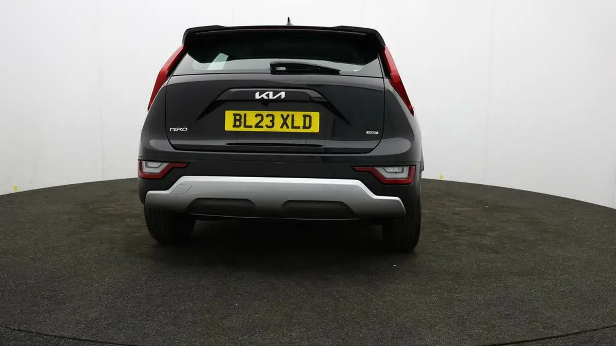 2023-kia-niro-16-gdi-139bhp-hev-132kwh-big-57