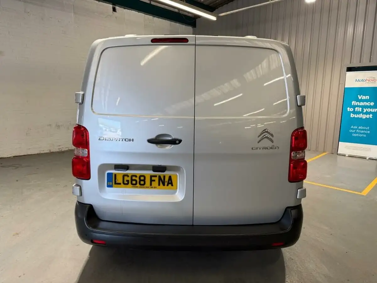 2018-citroen-dispatch-16bluehdi-x-m-1000-115pseu6-ss-big-11