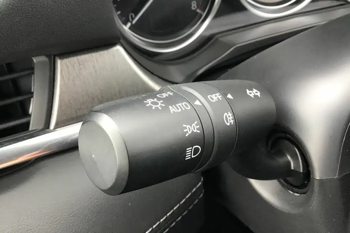 2021-mazda-mazda6-20-skyactiv-g-sport-tourer-5d-big-16