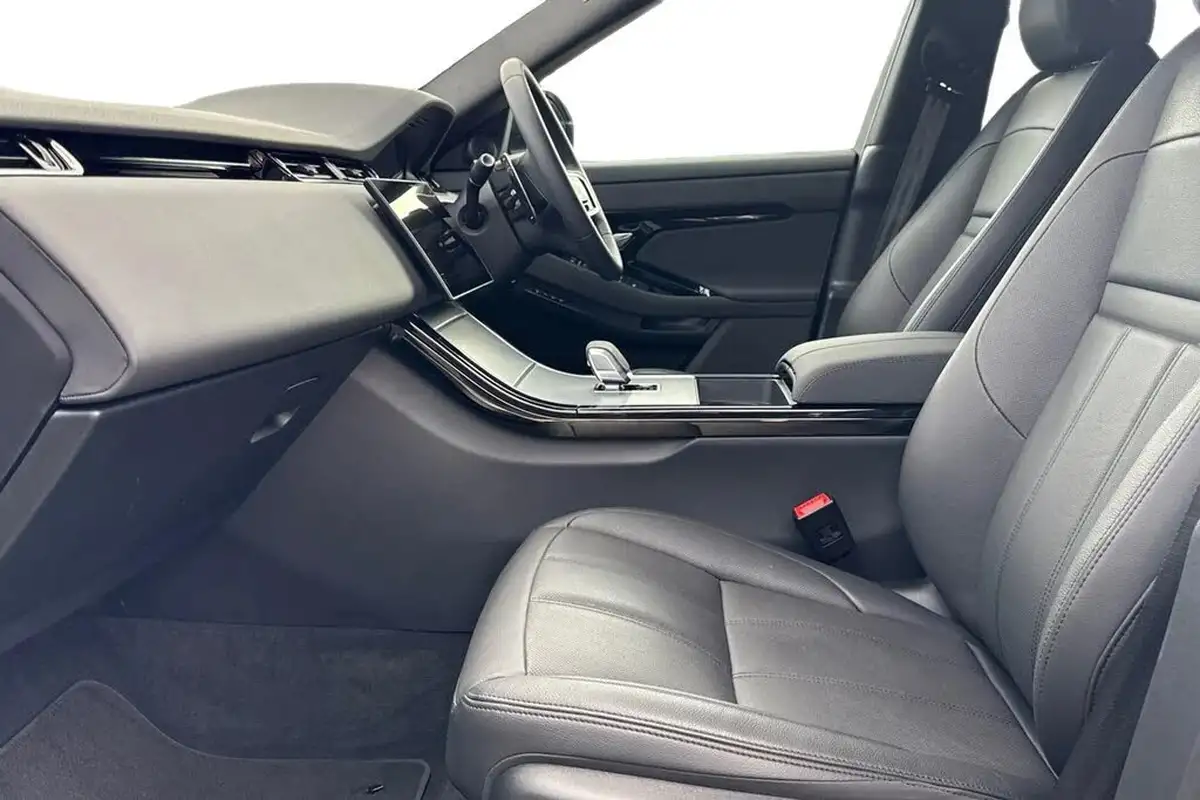 2024-land-rover-range-rover-evoque-20-d165-s-awd-auto-big-2