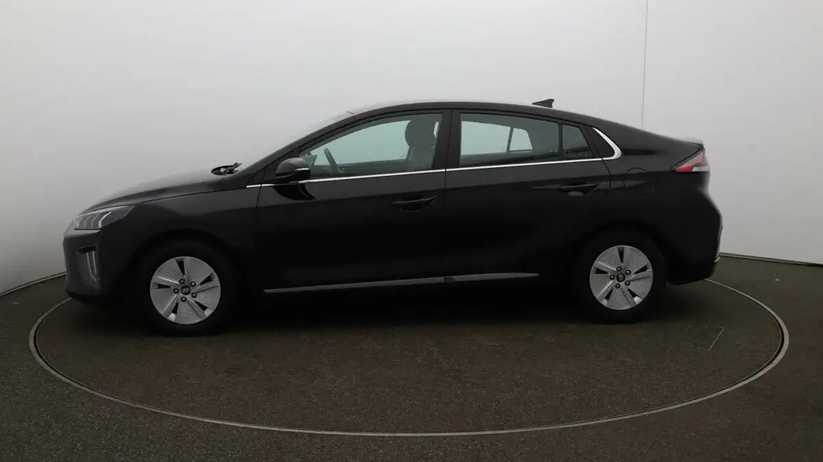 2021-hyundai-ioniq-16-gdi-premium-hybrid-big-57