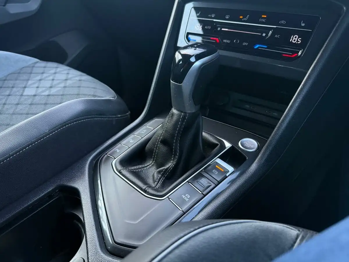 2021-volkswagen-tiguan-15-tsi-r-line-big-52