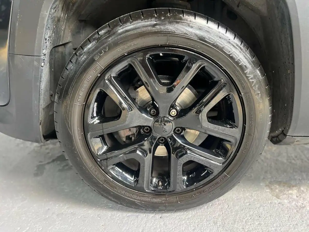 2020-jeep-renegade-10-gse-night-eagle-big-21
