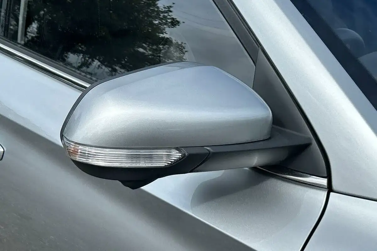 2024-mg-zs-suv-10t-gdi-exclusive-big-28