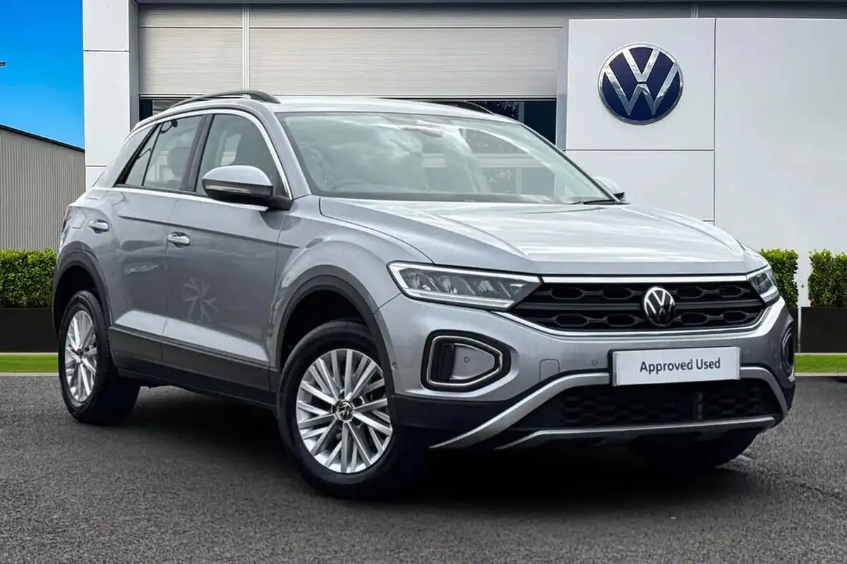 2024-volkswagen-t-roc-10-tsi-life-110ps-big-0