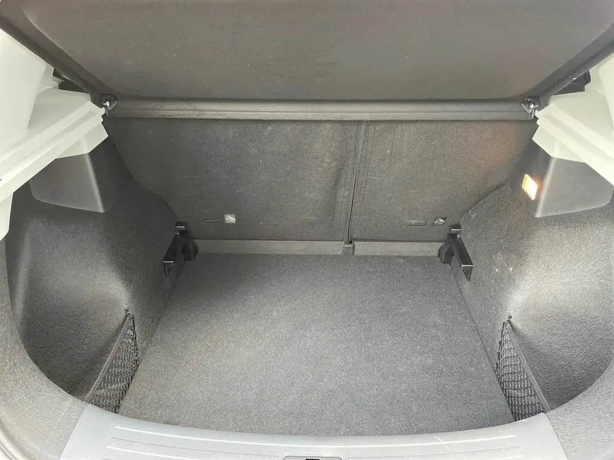 2024-mg-zs-suv-e-trophy-connect-ev-156ps-long-range-big-11