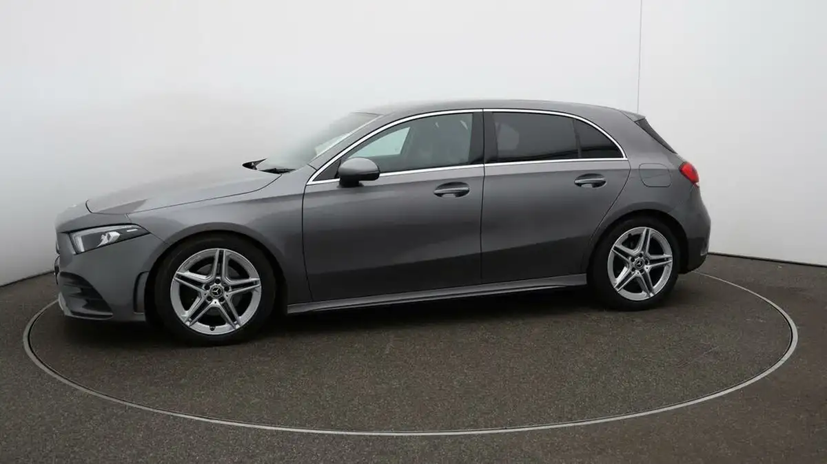 2020-mercedes-benz-a-class-13-a200-amg-line-hatchback-5d-big-58