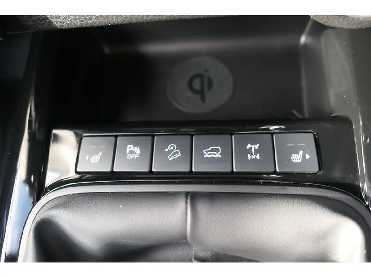 2024-isuzu-d-max-19td-dl40-big-23