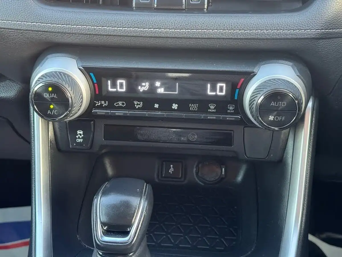 2020-toyota-rav4-25-vvt-i-design-219bhp-big-65