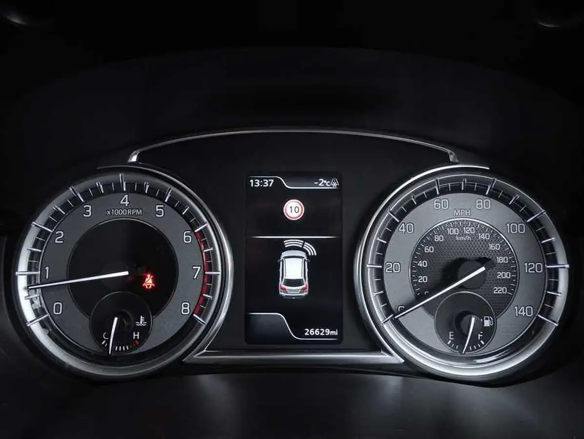 2021-suzuki-vitara-14-boosterjet-sz5-big-27