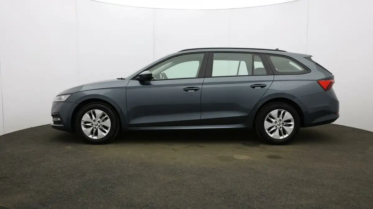 2021-skoda-octavia-15-tsi-se-estate-big-3