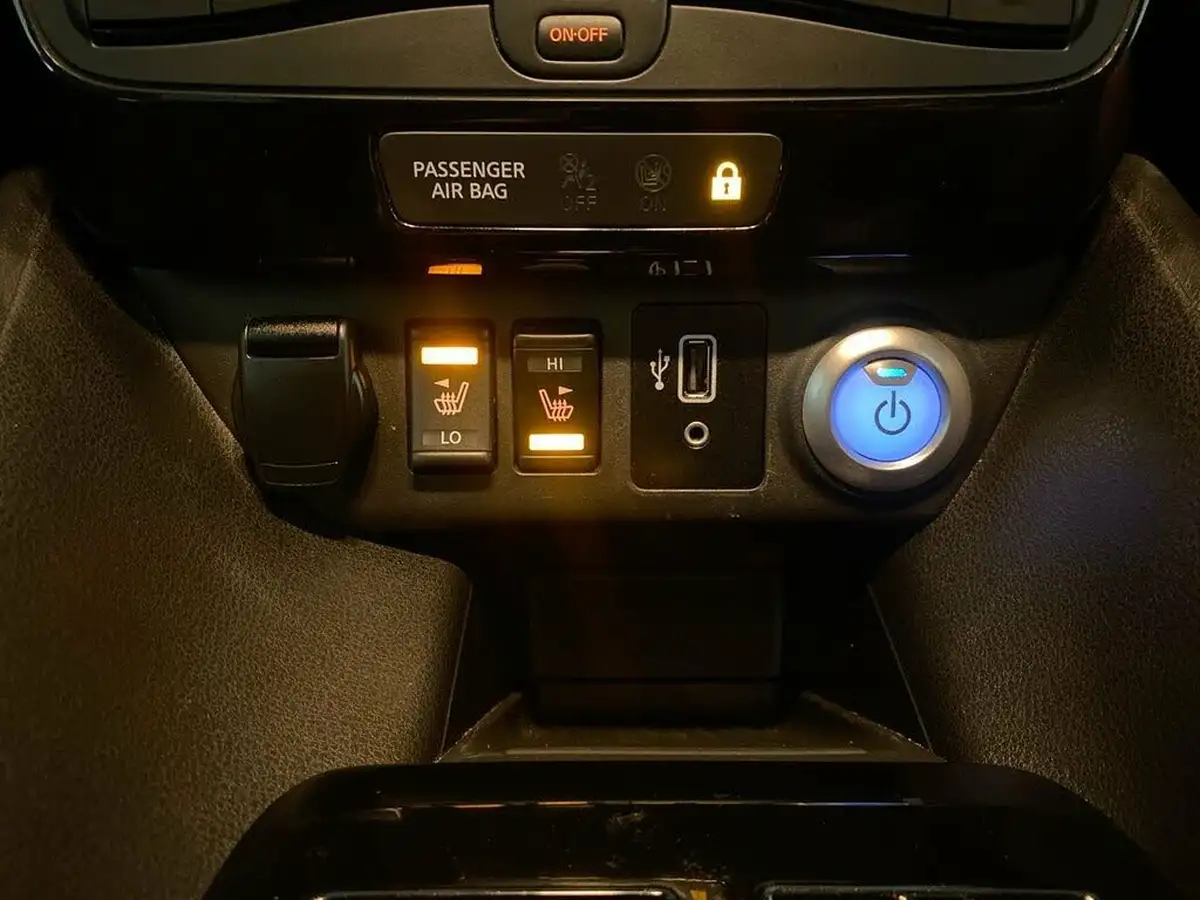 2020-nissan-leaf-e-3zero-big-24