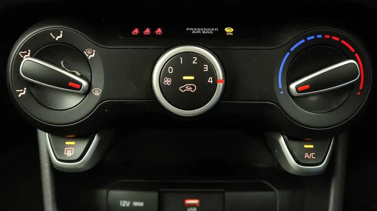 2021-kia-picanto-10-x-line-big-11