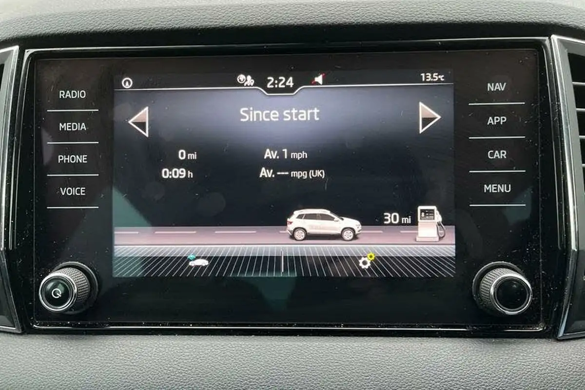 2021-skoda-karoq-15-tsi-se-technology-dsg-big-27