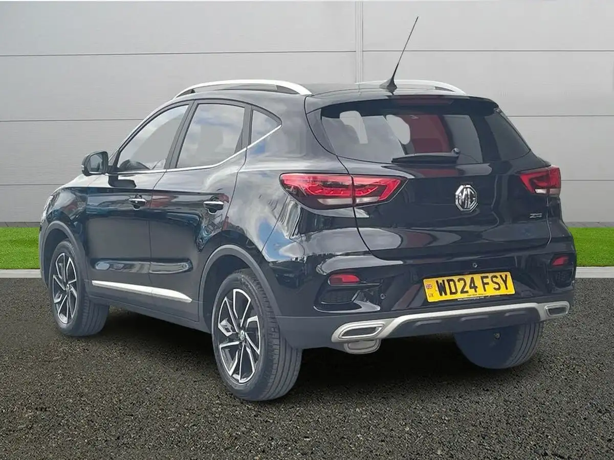 2024-mg-zs-suv-10t-gdi-exclusive-big-4