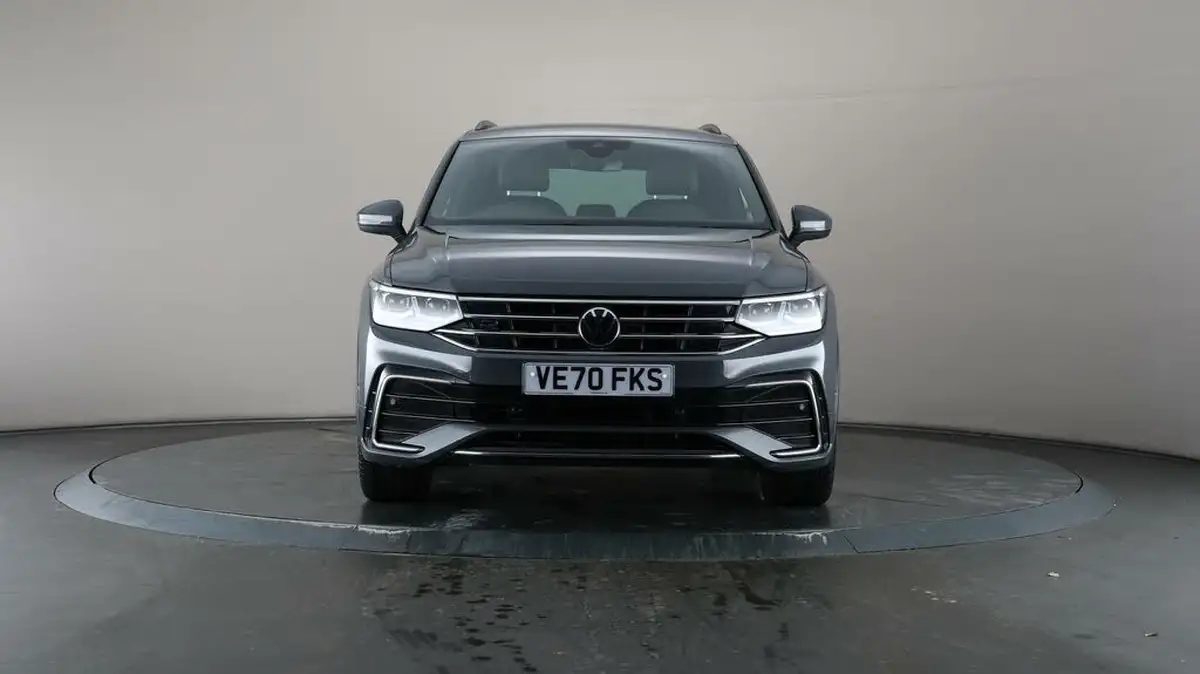 2020-volkswagen-tiguan-15-tsi-r-line-big-1