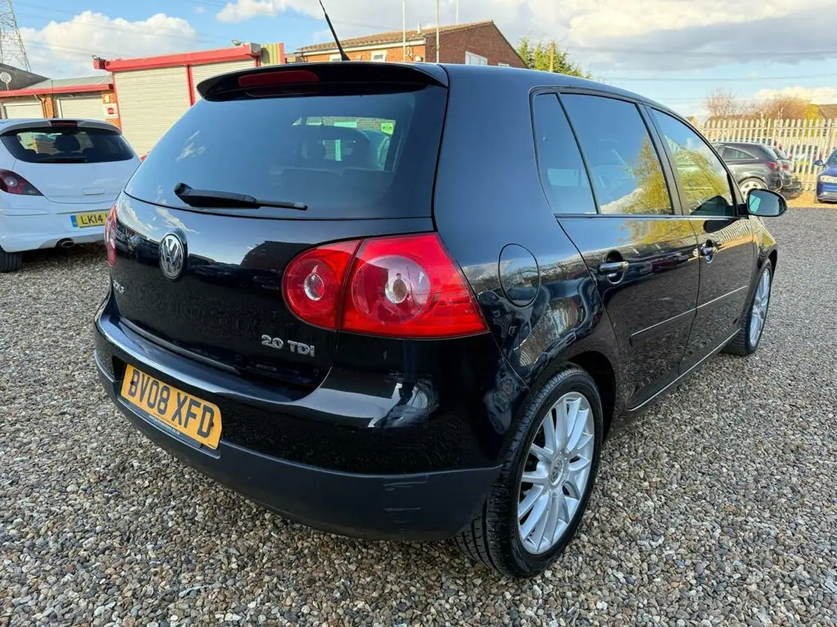 2008-volkswagen-golf-20td-gt-140ps-5d-big-4