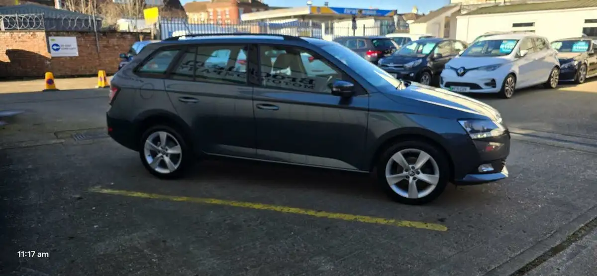 2020-skoda-fabia-10-tsi-se-l-95ps-estate-big-3