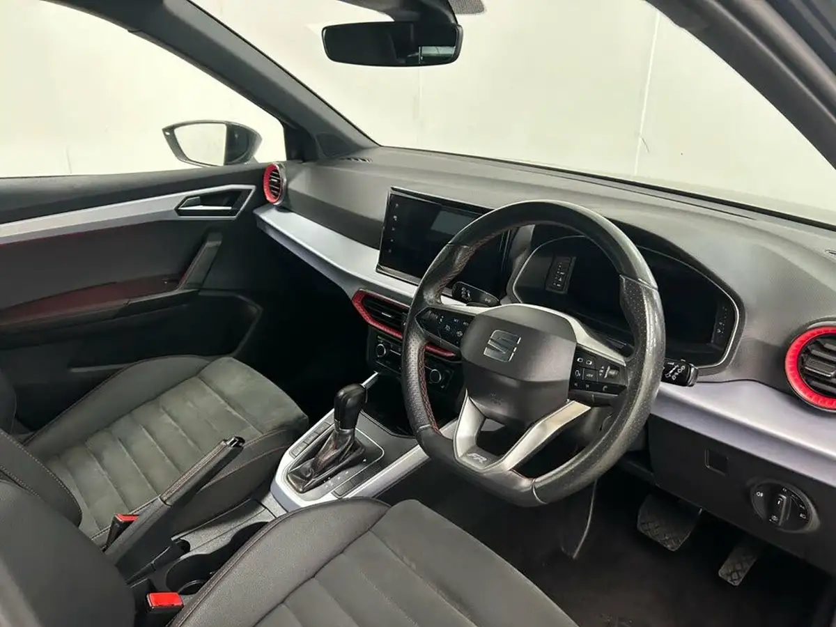 2022-seat-arona-10-tsi-fr-sport-dsg-big-32