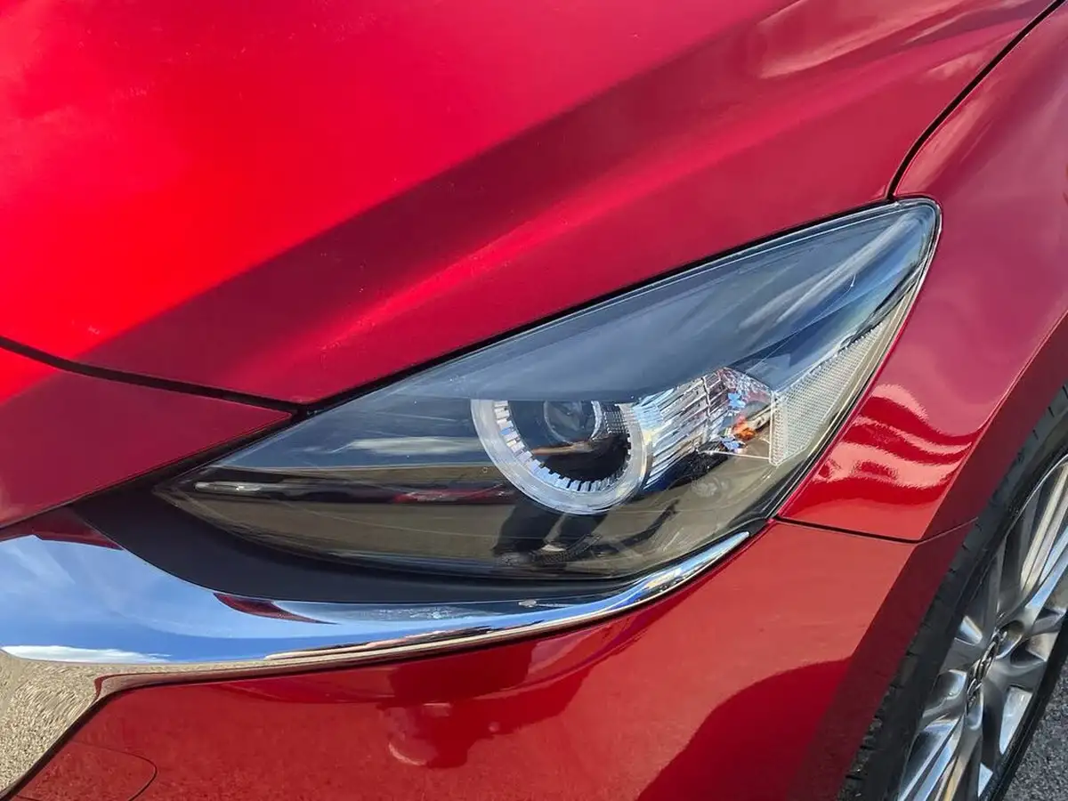 2021-mazda-mazda2-15-skyactiv-g-gt-sport-nav-light-stone-big-12