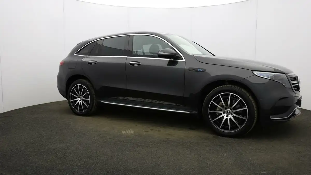 2021-mercedes-benz-eqc-e-eqc-400-amg-line-big-39