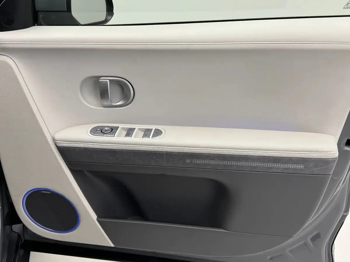 2021-hyundai-ioniq-5-e-ultimate-305ps-73kwh-awd-big-17