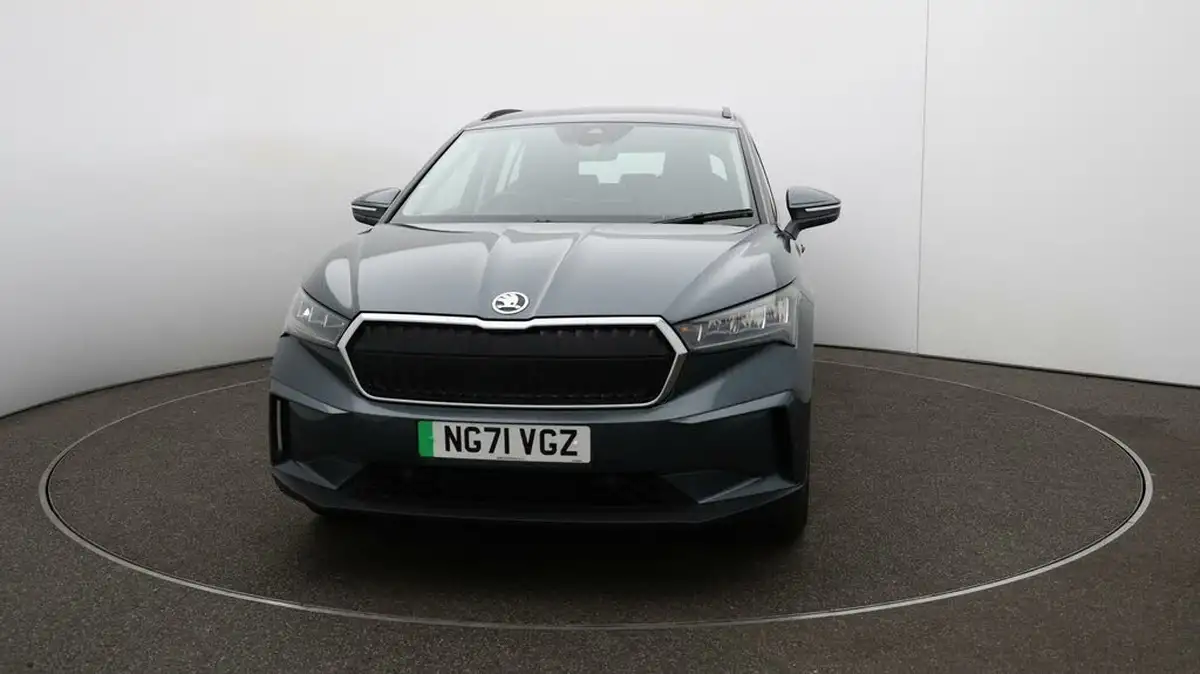 2022-skoda-enyaq-e-60-big-33