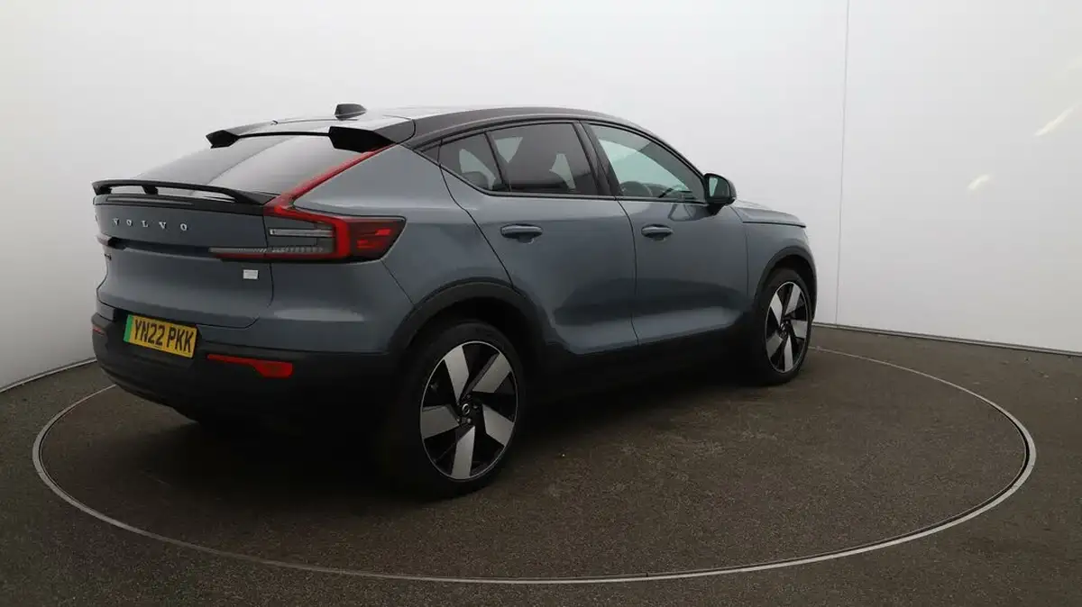 2022-volvo-c40-e-twin-recharge-pro-big-46