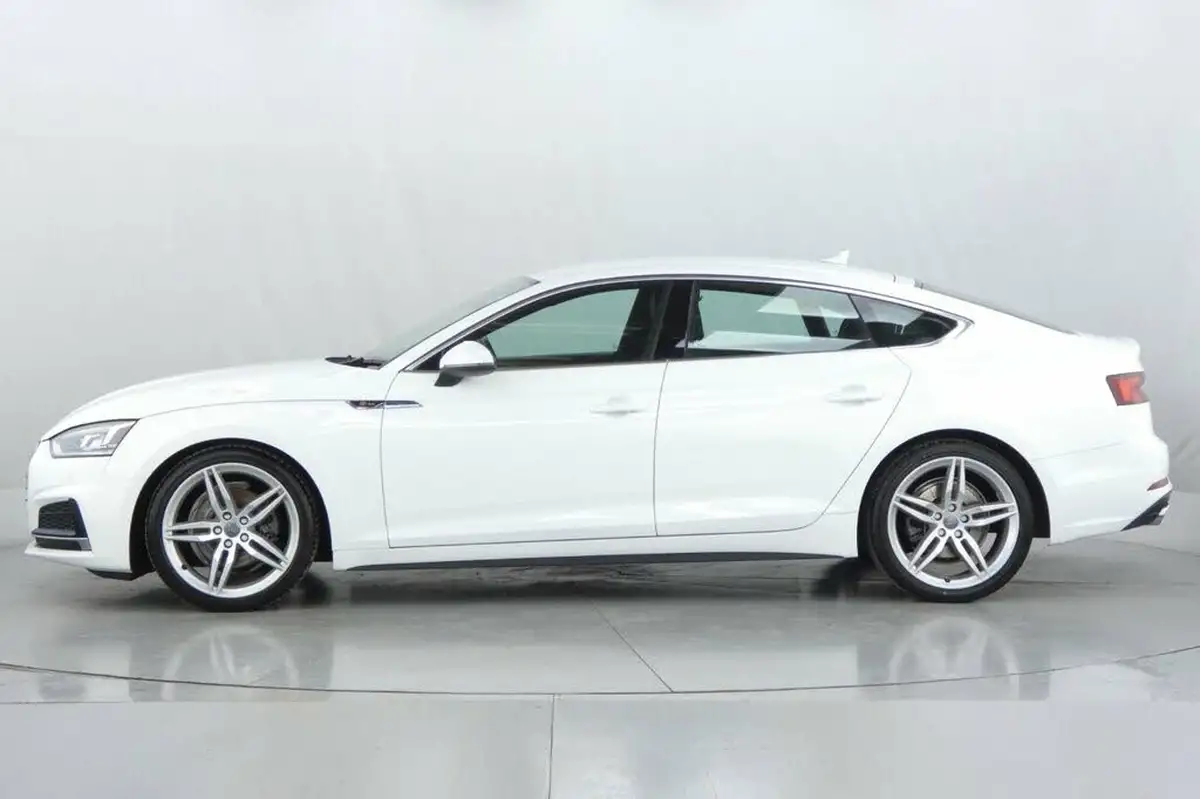 2020-audi-a5-20-35-tfsi-s-line-sportback-5d-big-4