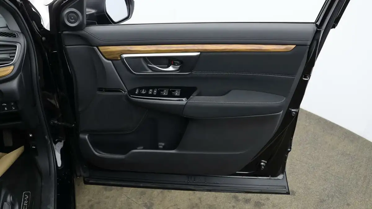 2019-honda-cr-v-15-vtec-turbo-se-193ps-4wd-cvt-big-14