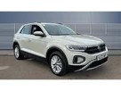 2023-volkswagen-t-roc-10-tsi-life-small-0