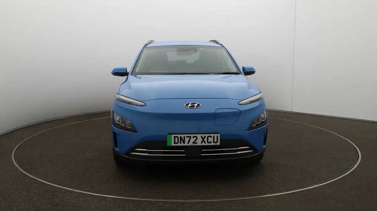 2022-hyundai-kona-e-premium-204ps-64kwh-7kw-obc-big-2