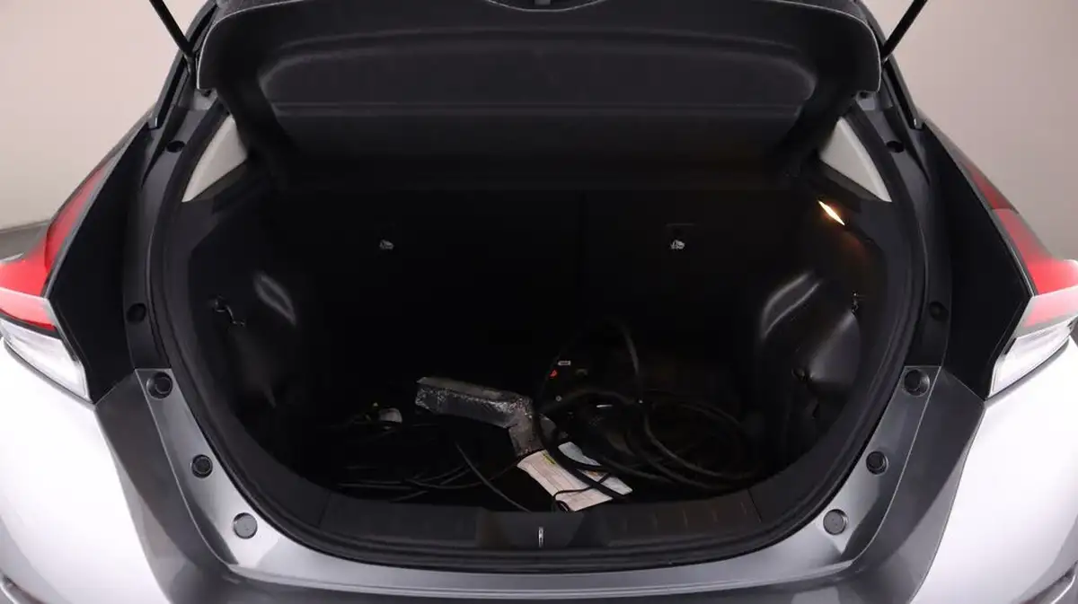 2021-nissan-leaf-e-n-connecta-big-16