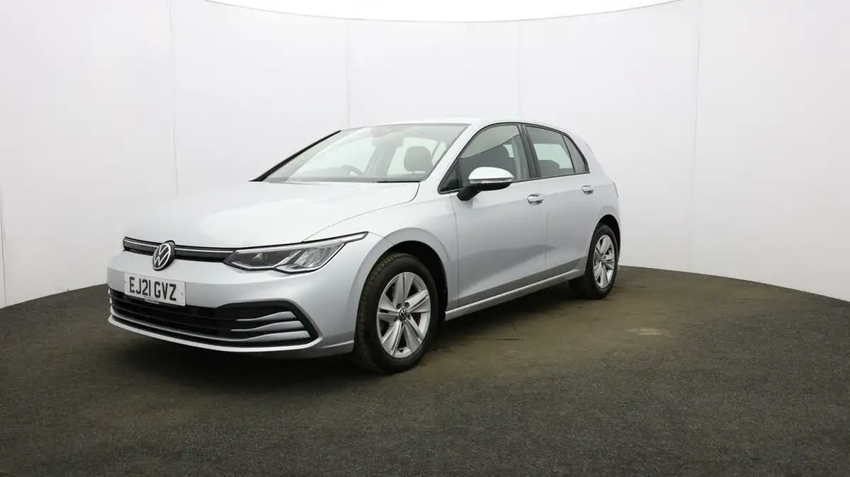 2021-volkswagen-golf-10-etsi-life-hatchback-big-2