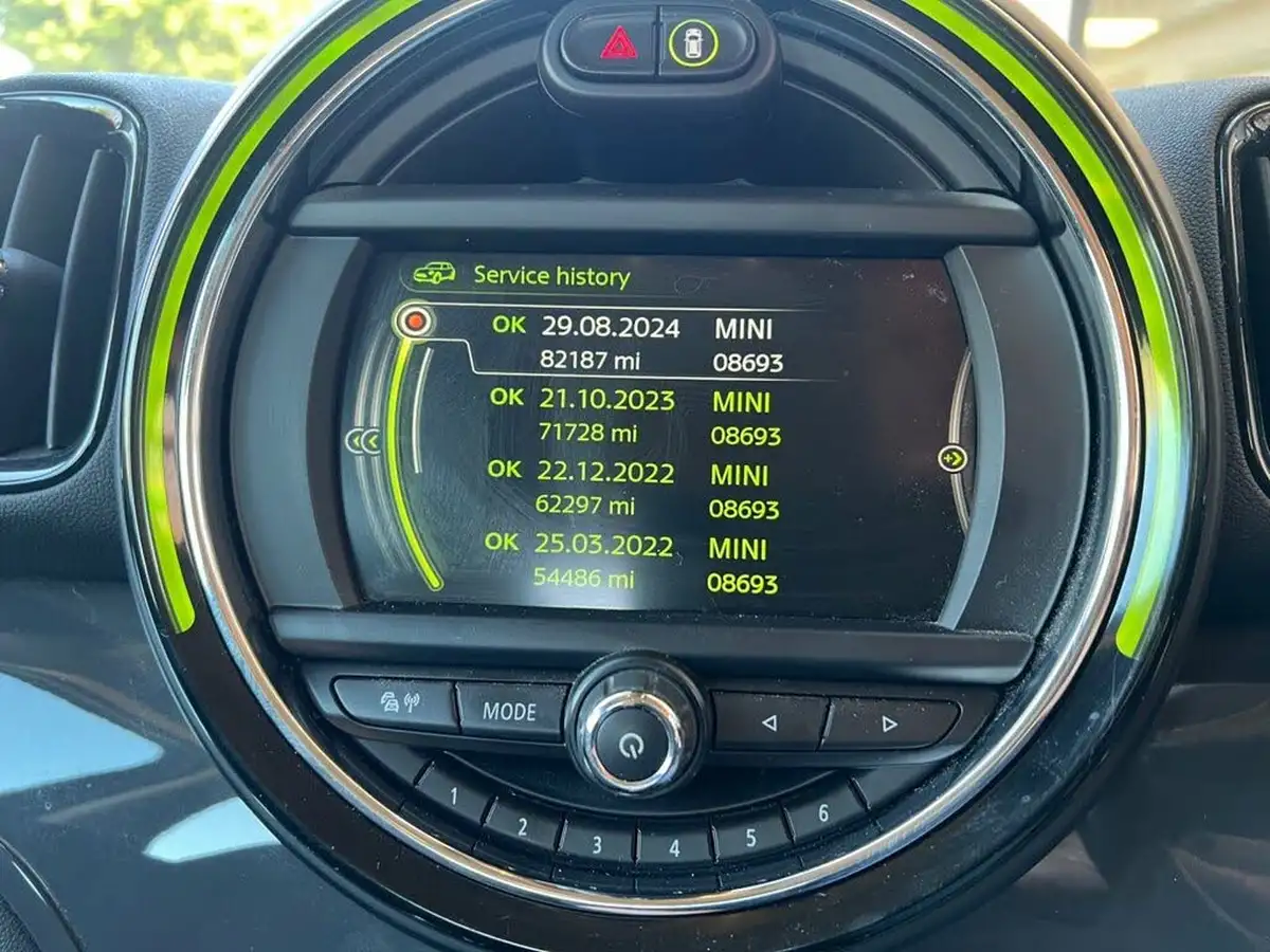 2017-mini-countryman-15-cooper-ss-all4-big-35
