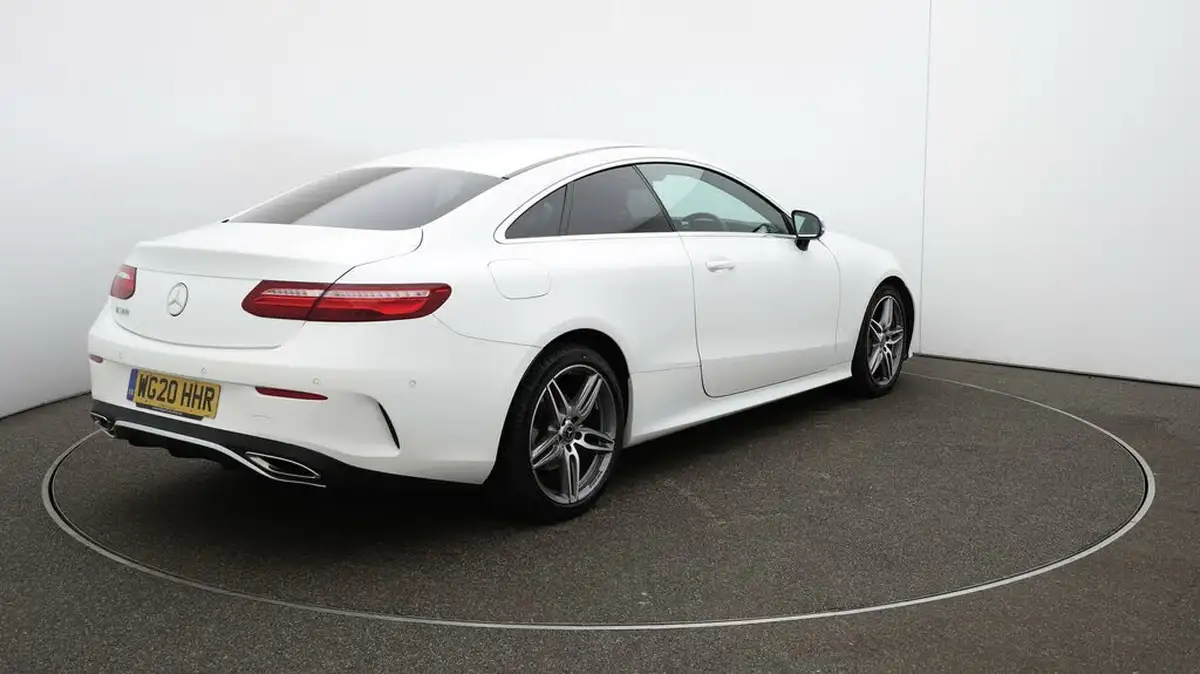 2020-mercedes-benz-e-class-20-e300-amg-line-premiumss-coupe-big-7