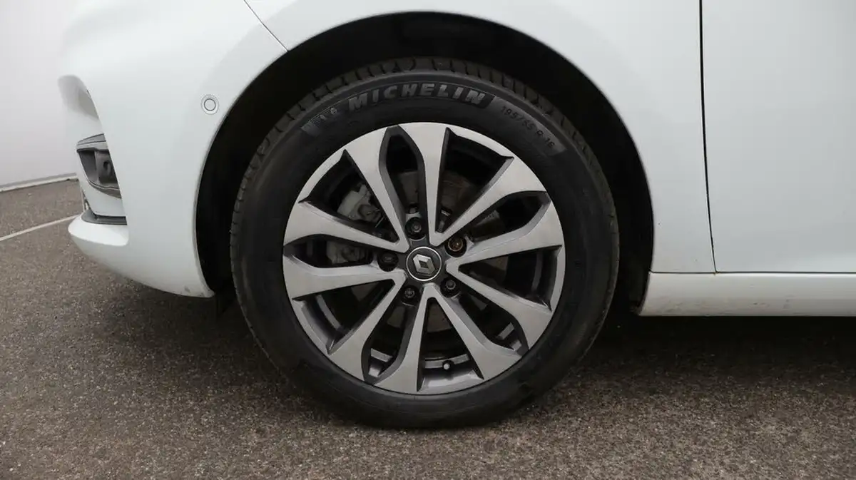 2022-renault-zoe-e-gt-line-big-18