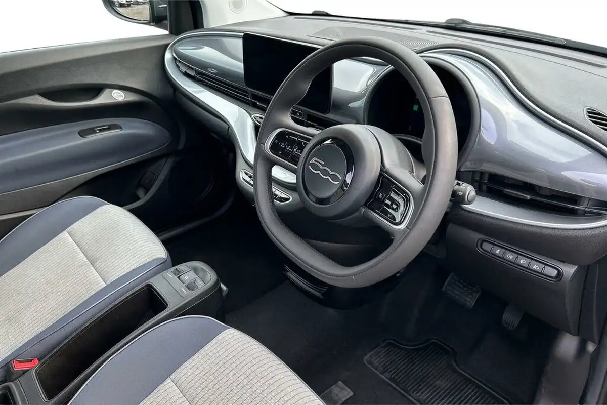 2023-fiat-500-e-icon-117bhp-big-5