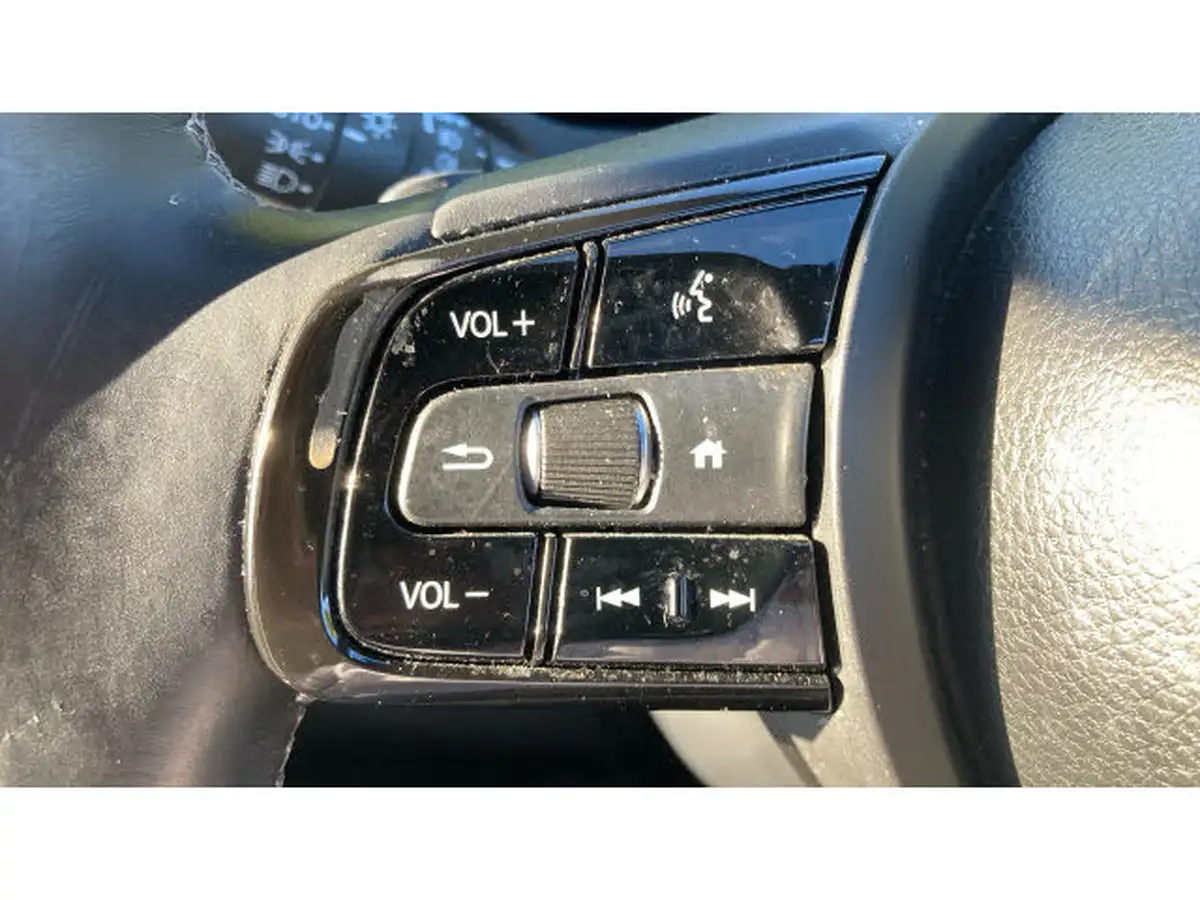 2024-honda-eny1-e-advance-big-14