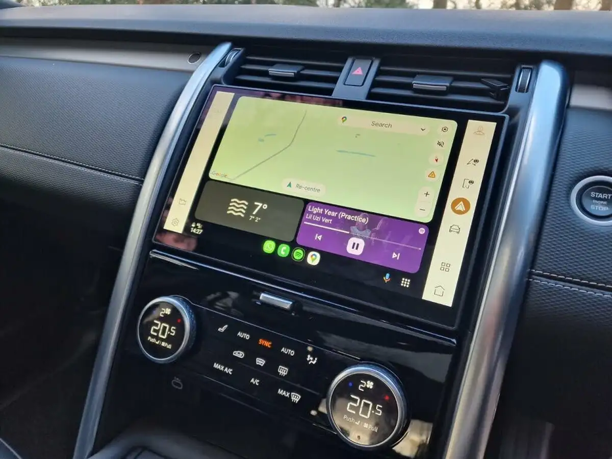 2021-land-rover-discovery-30-d300-r-dynamic-hse-big-27