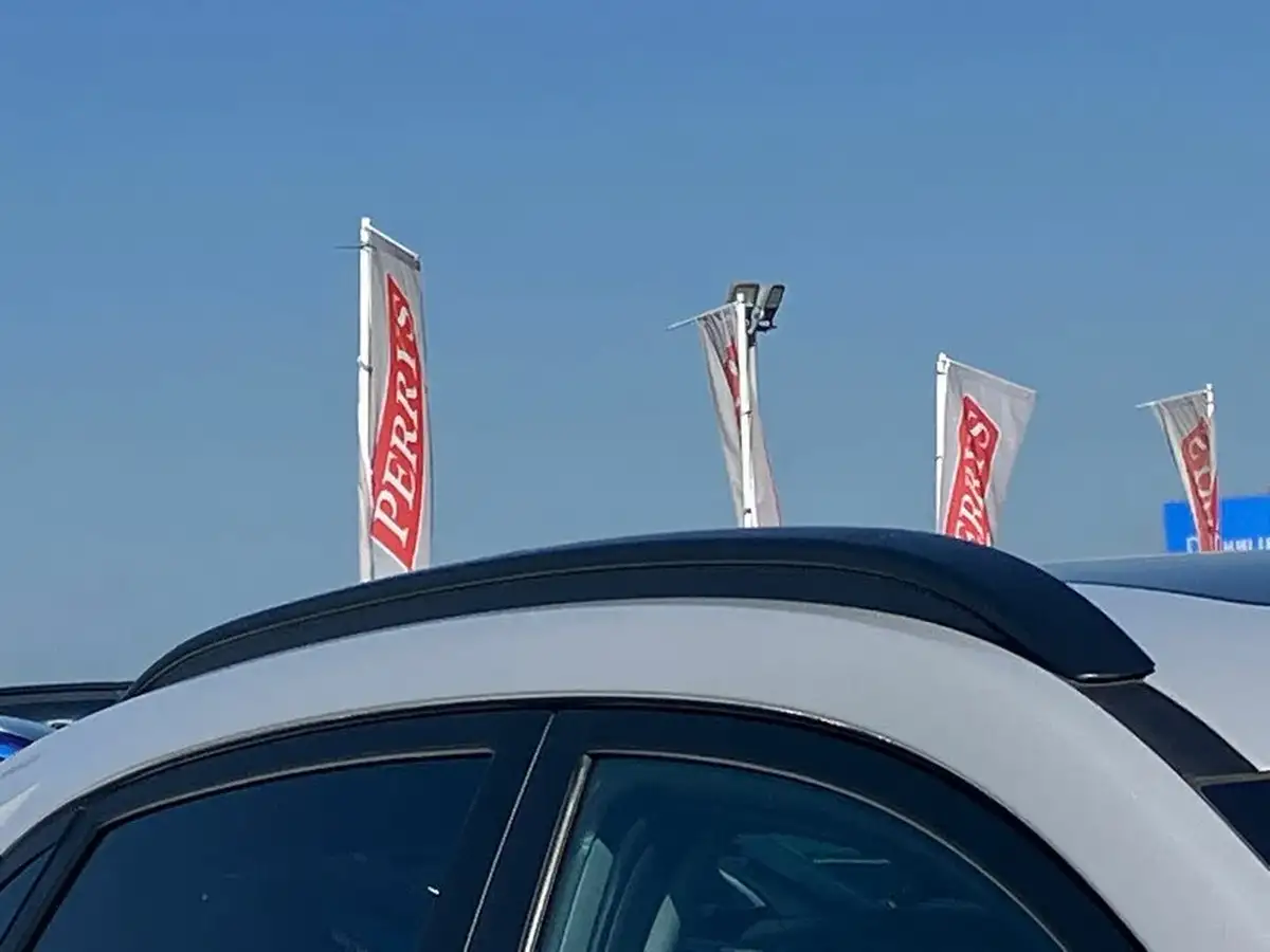 2023-hyundai-kona-e-ultimate-204ps-64kwh-105kw-obc-big-50