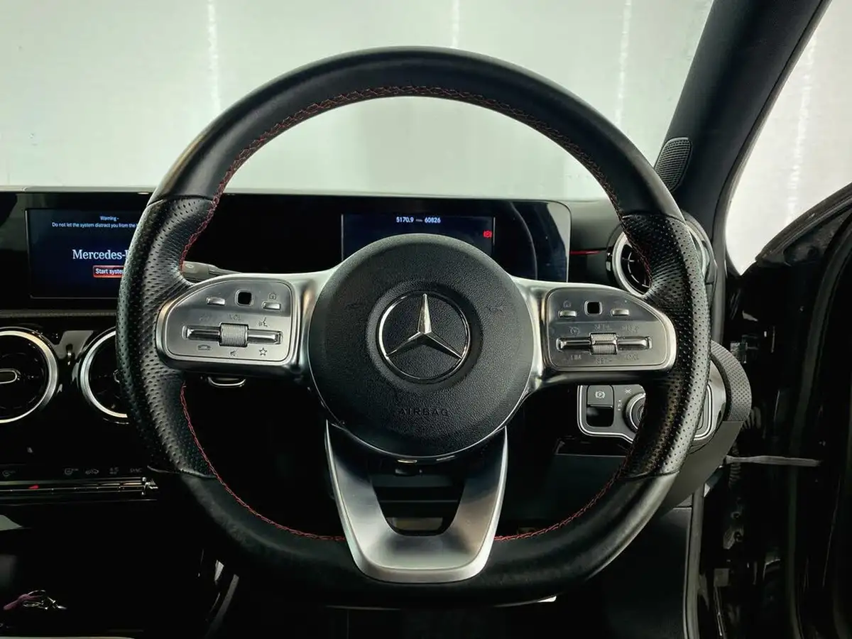 2019-mercedes-benz-a-class-13-a200-amg-line-hatchback-5d-big-15